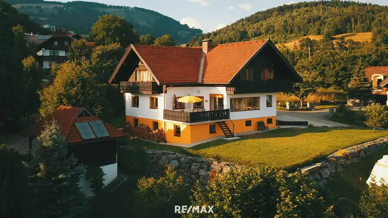 Großzügiges Einfamilienhaus mit tollem Ausblick in St. Urban nahe Feldkirchen.