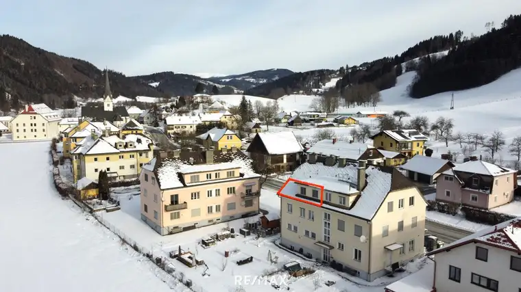 Helle 62 m² Dachgeschoßwohnung mit Gartenanteil – ruhig wohnen in Kärnten
