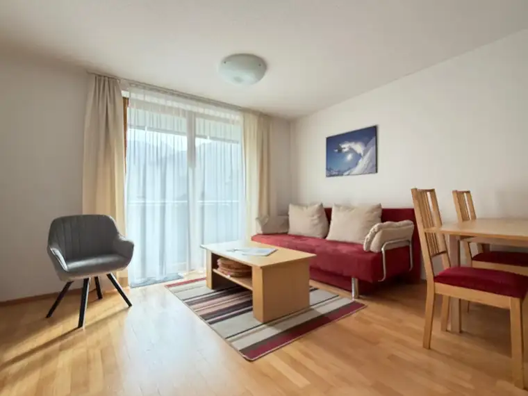 Sehr selten! Gewidmete sonnige 2-Zimmer-Ferienwohnung - sofort nutzbar!