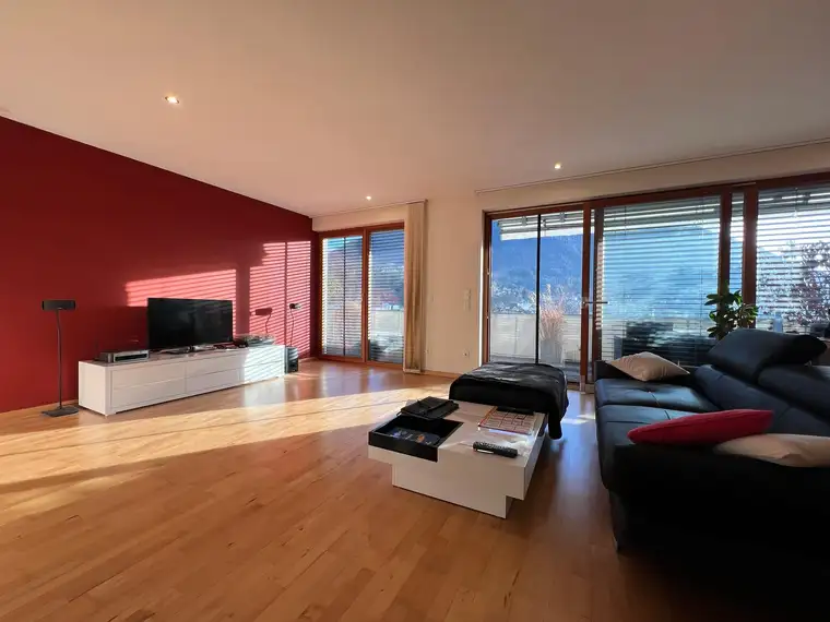 Exklusive Dachgeschosswohnung mit herrlicher Südterrasse in Bestlage 