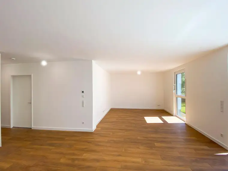 Helle 2-Zimmer-Wohnung mit Balkon | Neubau 2023 | Top-Ausstattung inkl. Küche