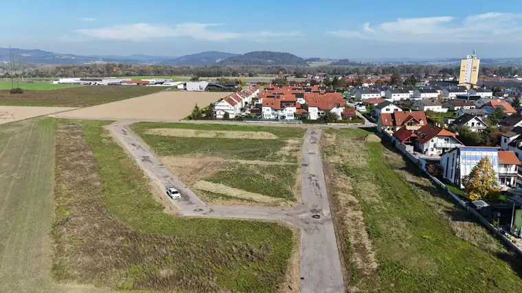 Ebenes Baugrundstück in Raffelstetten GST 1110/51