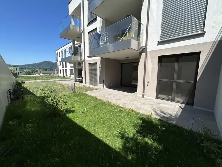 Sensationelle 2 Zimmer Gartenwohnung in Gmunden | absolut neuwertig | Seeblick