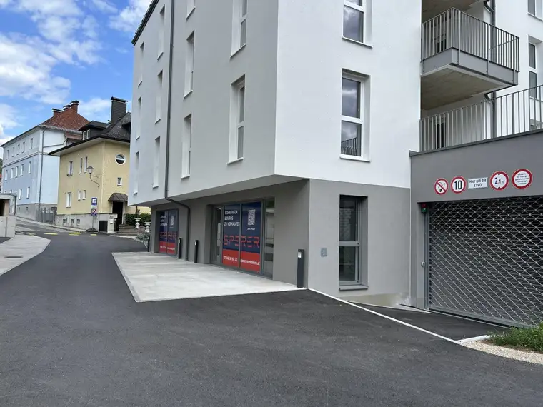 Praktisch kompaktes Büro Top 1 im Zentrum von Kirchdorf