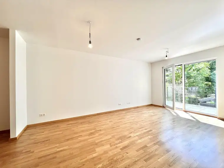ERSTBEZUG: Traumhafte 3-Zimmer-Terrassenwohnung mit kleinem Gartenbereich