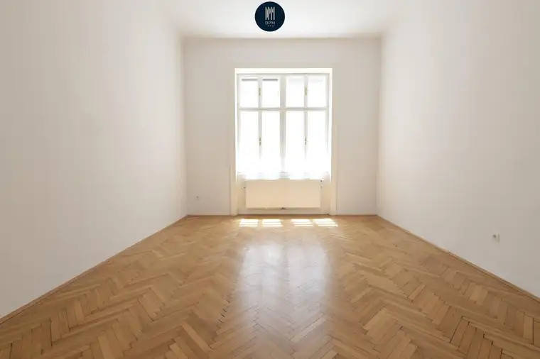 Helle 3,5 Zimmer-Altbauwohnung Mit Balkon im Herzen des 8. Bezirks Wiens!!