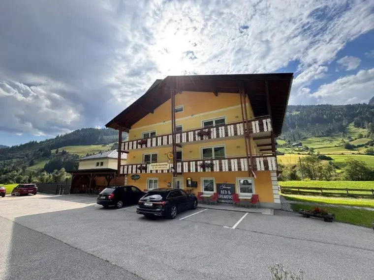 Modernisierter Gasthof mit Zimmervermietung im schönen Mölltal zu verkaufen!