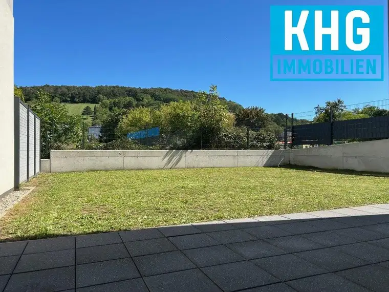 Karl-Heinz Grüneis, Immobilien Tulln KHG