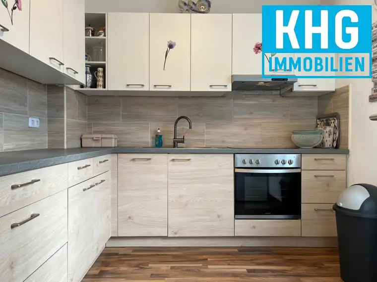 ++++ KOMPLETT SANIERT - PERFEKTE STARTERWOHNUNG! ++++