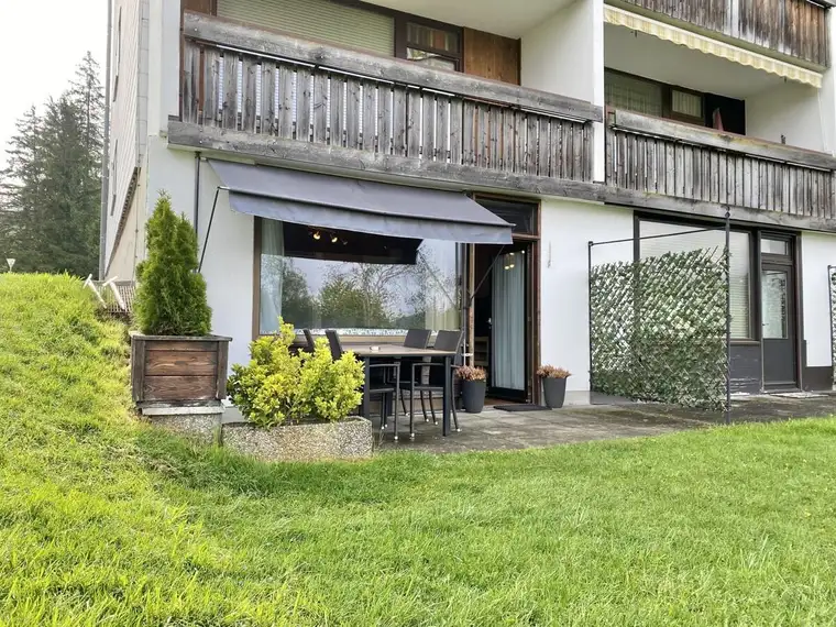KAUFANBOT LIEGT VOR! Ferienwohnung nähe Schloss Pichlarn, mit Terrasse, Sauna &amp; Pool!