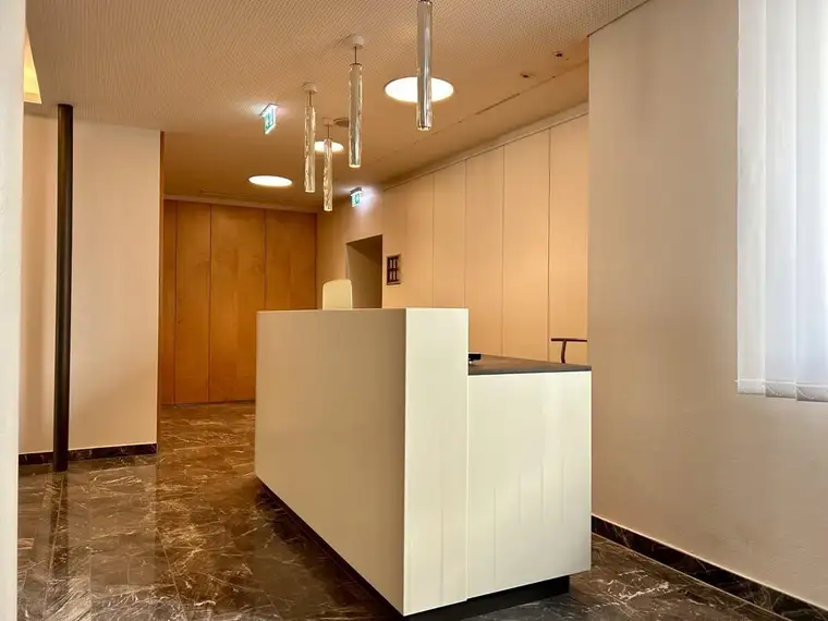 Großzügige Bürofläche am Hauptplatz