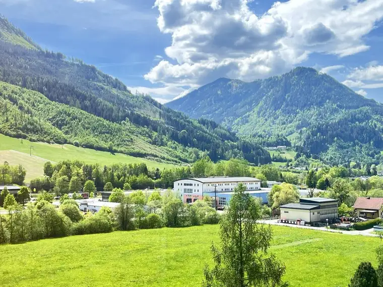 Wohnen mit Ausblick und hoher Lebensqualität - Sonnige Eigentumswohnung in Rottenmann inkl. Garage!