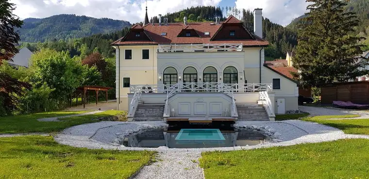 Vielseitig nutzbares Haus in sonniger Ruhelage!