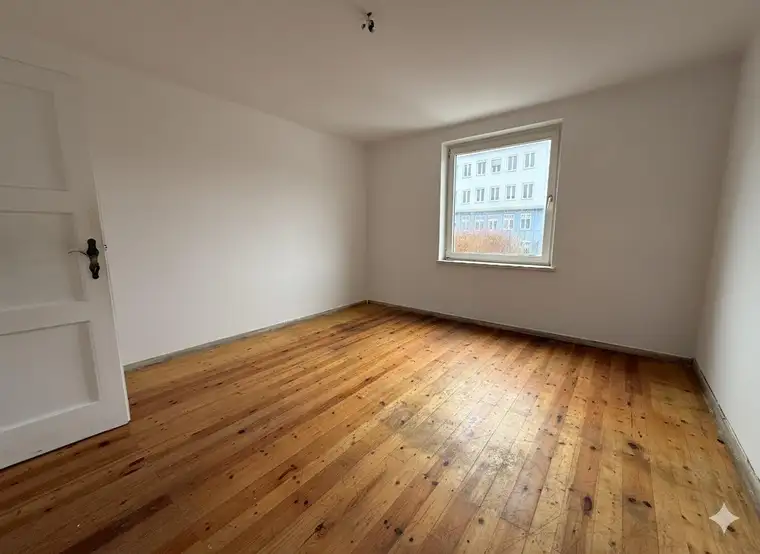 Charmante 2-Zimmer-Erdgeschosswohnung mit separater Küche