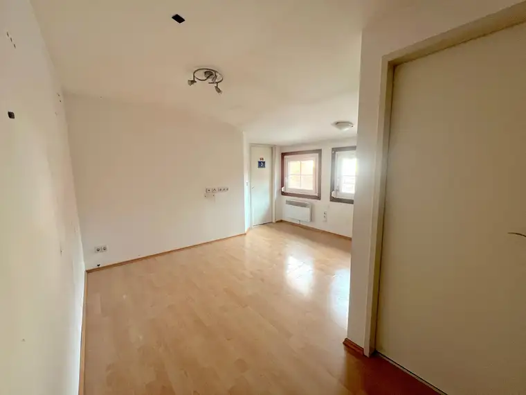 Gemütliche Dachgeschosswohnung im Zentrum von Wolfsberg zu vermieten!