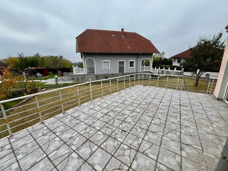 Absolute Ruhelage in Siedlungsgebiet eine Stunde von Wien entfernt!