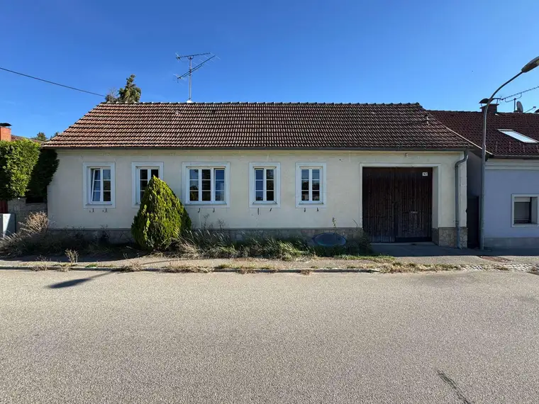 Ihr neues Zuhause in Riegersburg – Haus mit Garten und Entwicklungsmöglichkeiten