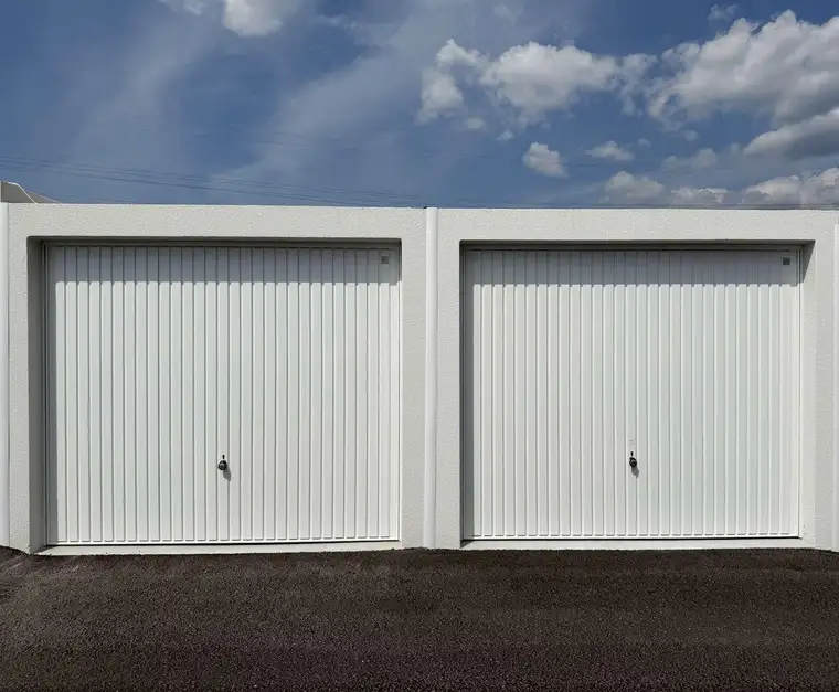 Doppelgarage mit 33,56 m², Schwingtor &amp; vielfältiger Nutzung in Liezen zu vermieten !