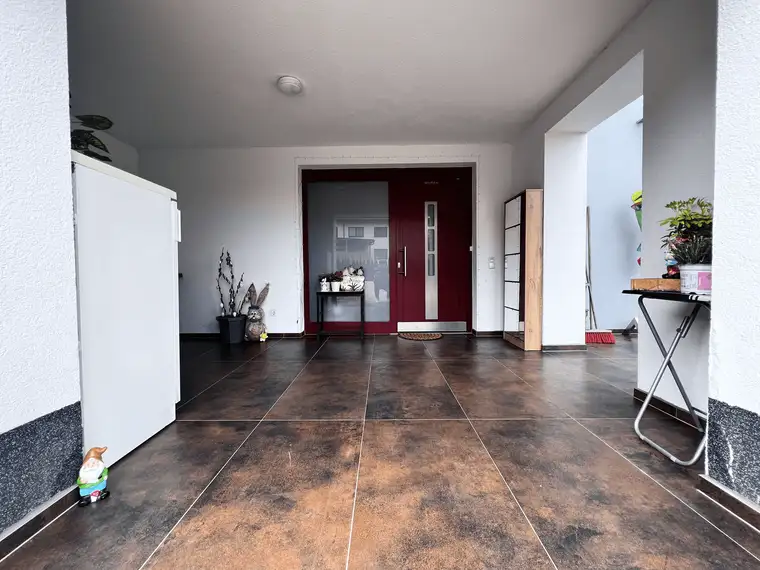 Modernes Haus am Wörthersee mit traumhaftem Seeblick in Reifnitz zu verkaufen!