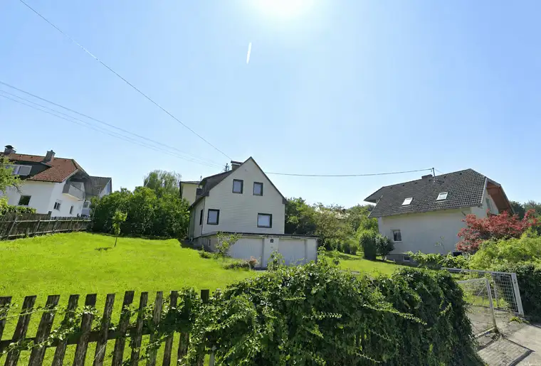 Zukunftssicher! Investment-Chance in Bestlage: 886 m² Wohngrundstück mit bestehendem Wohnrecht