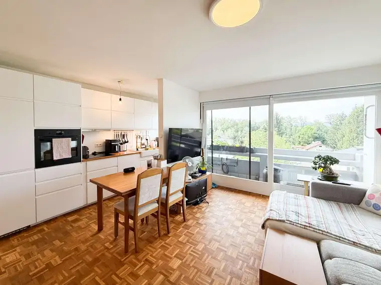 Vermietete Anlegerwohnung in Salzburg-Lehen | 2 Zimmer | Lift | Balkon