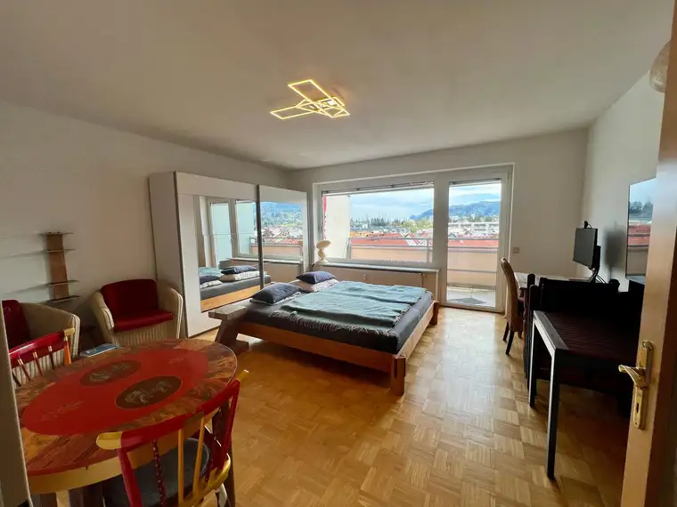 Helle 1-Zimmer-Wohnung mit Balkon in ruhiger Lage von Viktring