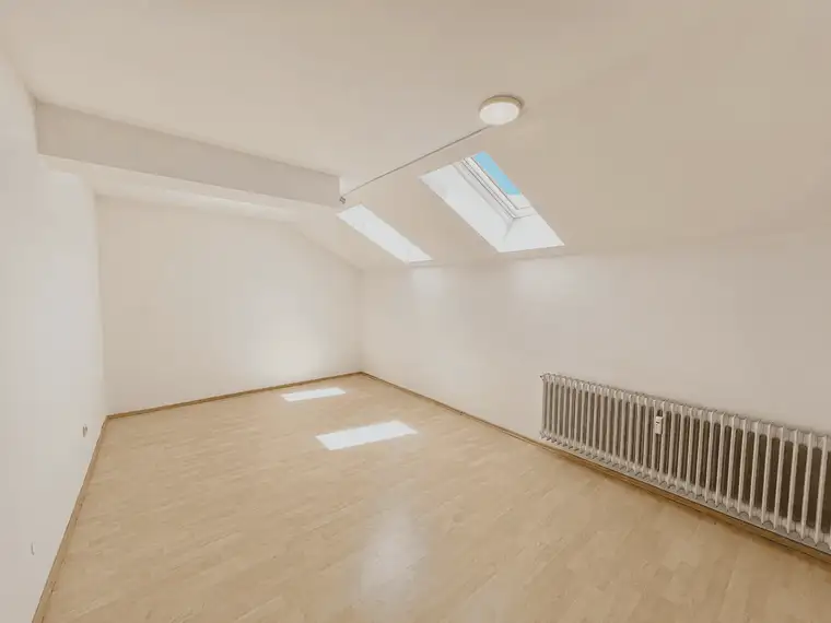 Helle 1-Zimmer-Dachgeschosswohnung in Niederöblarn zu vermieten