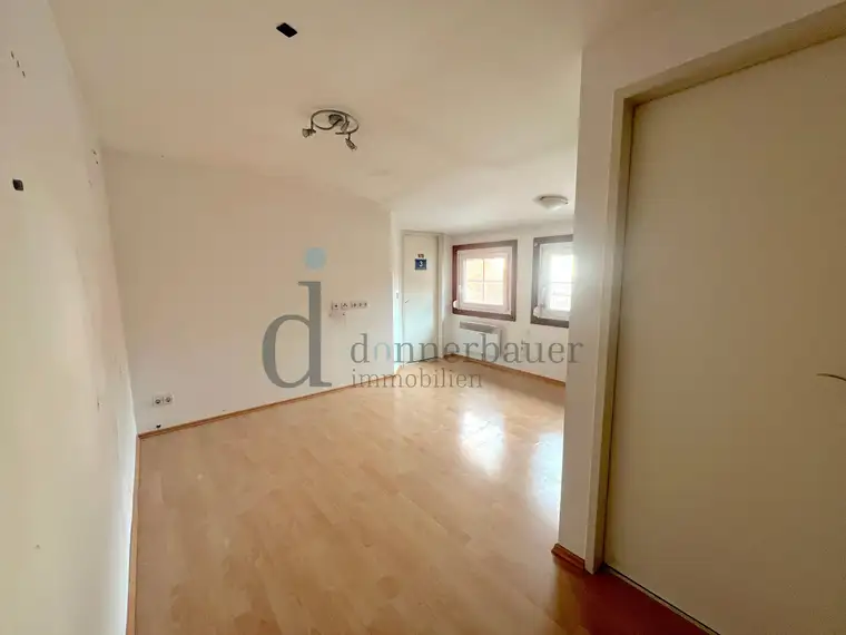 Gemütliche Dachgeschosswohnung im Zentrum von Wolfsberg zu vermieten!
