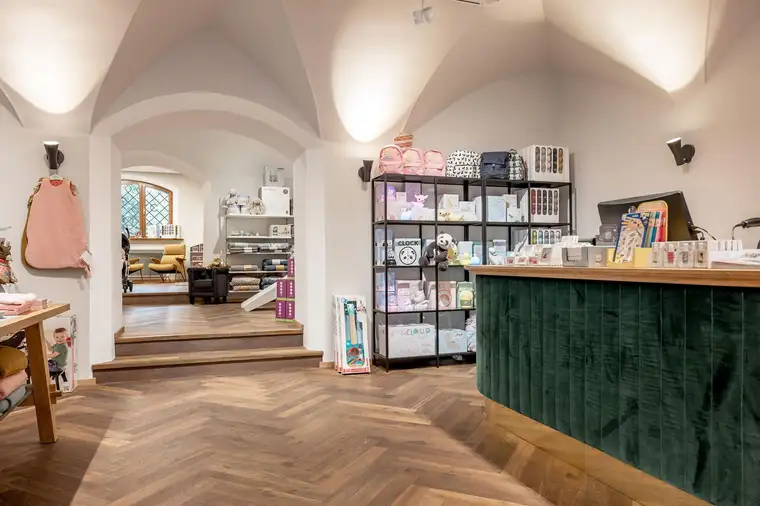 Exklusive Geschäftsfläche im Stadtzentrum von Schwaz zu vermieten