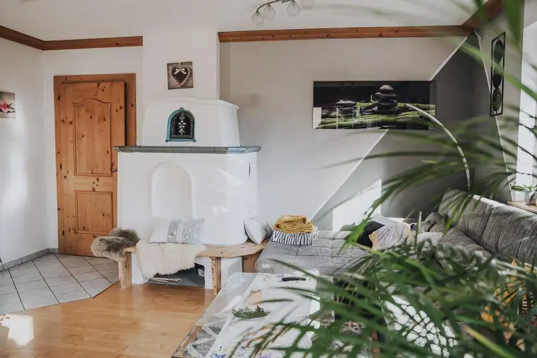 Exklusive, frisch sanierte Vierzimmerwohnung