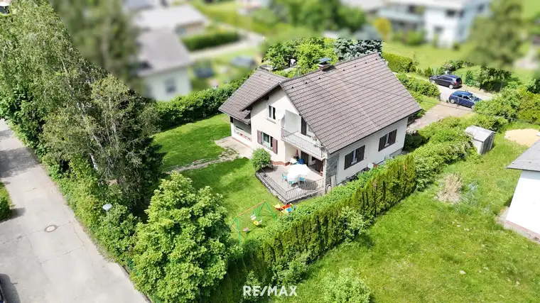 Solides Wohnhaus mit viel Platz und Potenzial in ruhiger Lage von St. Kanzian