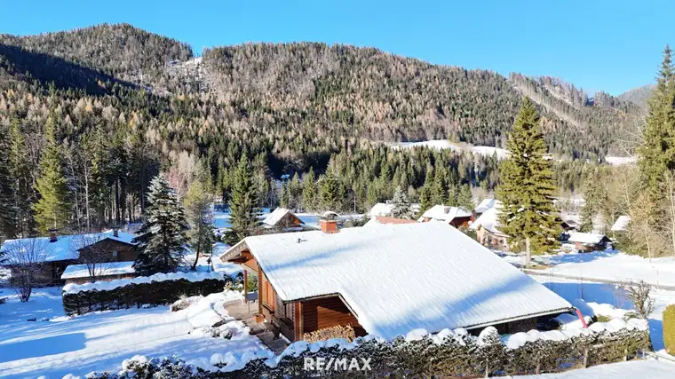 Naturidylle mit Komfort – Ihr Wohntraum im verschneiten Bodental