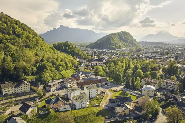 Gartenoase in Süd-West-Lage – Gestalten Sie Ihre Traumwohnung!