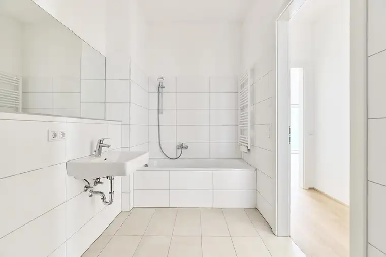 Gartenoase in Süd-West-Lage – Gestalten Sie Ihre Traumwohnung!