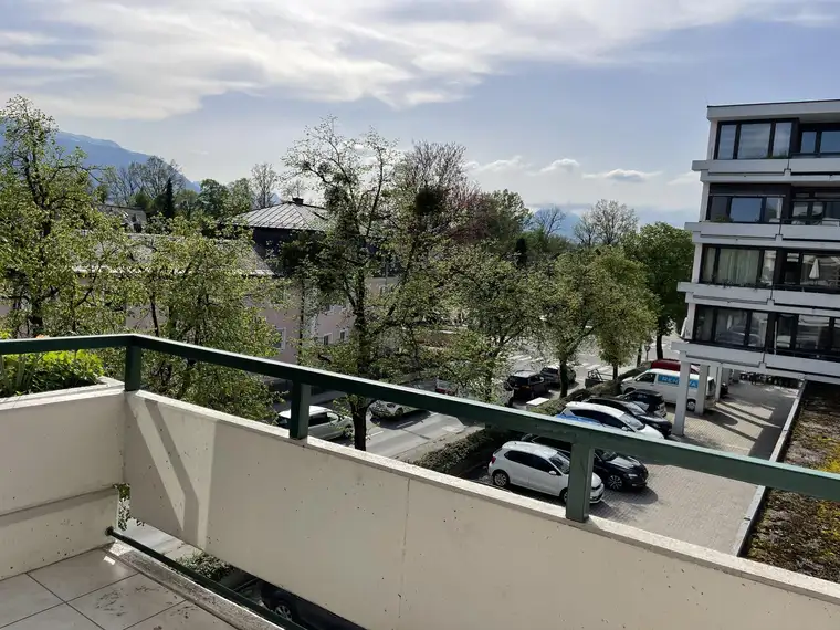 Nonntal - 3Zi mit Balkon und Parkplatz, Erstbezug nach Generalsanierung