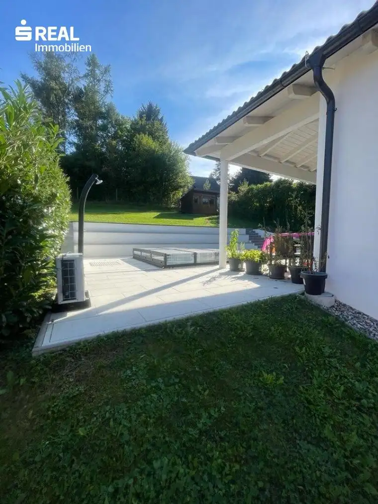 Luxuriöse Architekten-Villa mit Lift und Pool, 8010 Graz