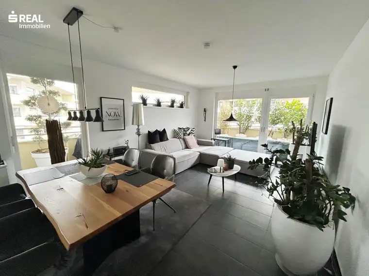 Wie neu und sofort verfügbar! - wunderschöne 2-Zimmer-Wohnung mit Eckterrasse in der Green City!