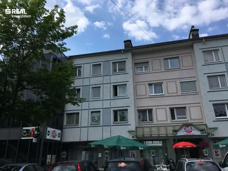 3-Zimmer Miet-Stadtwohnung mit südseitigem Balkon