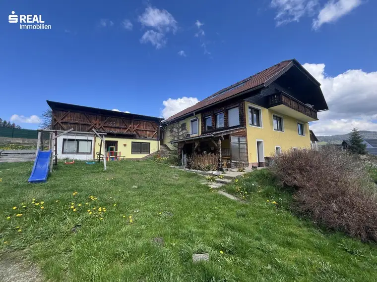 Naturnahes Einfamilienhaus im Grünen mit Extras!
