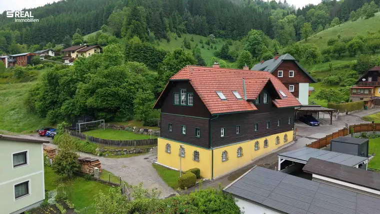 Großzügiges Wohnhaus mit vielseitiger Nutzung in der idyllischen Veitsch