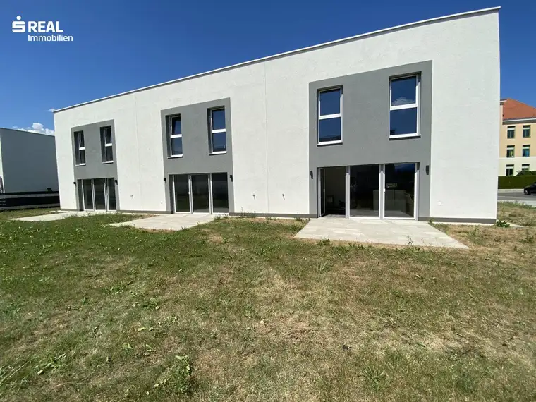 Ziegelmassiv- Neubau: Traumhaftes Reihen-Endhaus in bevorzugter Stadtrandlage – Ihr neues Zuhause!