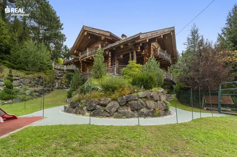 Luxus Chalet mit Familienwohnhaus (2 Häuser) und Nebengebäuden im Bezirk Deutschlandsberg