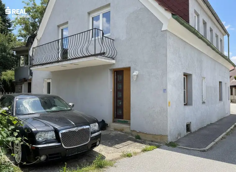 Altes Haus mit ausgewiesener Widmung im Kerngebiet (0,5 - 2,5) im Zentrum von Deutschfeistritz zum Fertigsanieren!