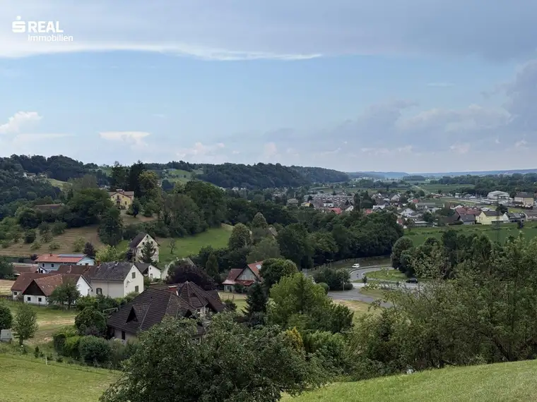 1.205 m² Baugrundstück in traumhafter Aussichtslage (WA 0,2-0,4)