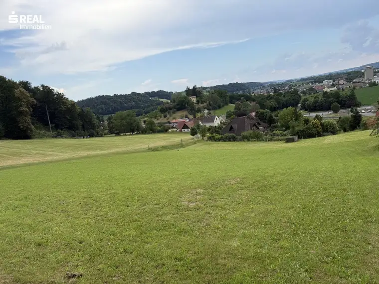 Familientraum in Gniebing: 1.205 m² Baugrundstück in traumhafter Aussichtslage