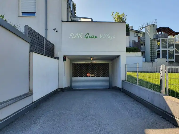 Freie Tiefgaragenplätze zum mieten/Kaufen!