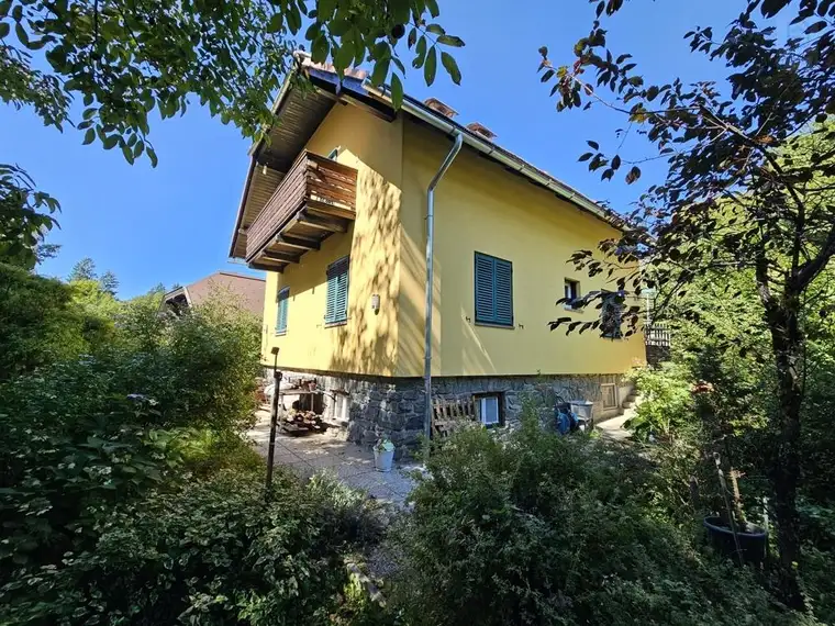 Gepflegtes Einfamilienhaus nahe dem Zentrum von Velden am Wörthersee!