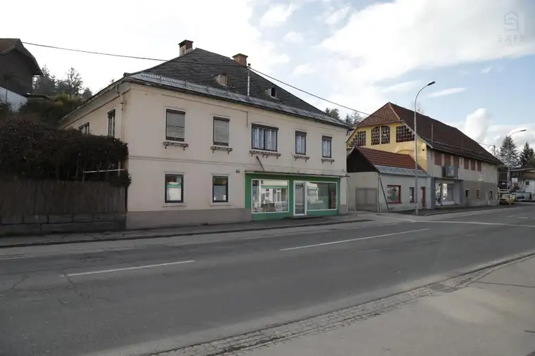 Großzügige Liegenschaft in TOP Frequenzlage and der Hauptstraße!