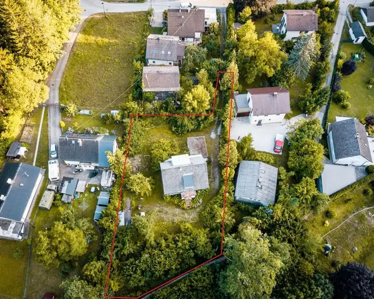 Velden am Wörthersee: Grundstück in ruhiger Lage nahe dem Zentrum und dem Wörthersee!