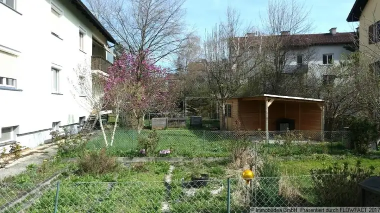 Kinderlachen im Eigengarten: Sonnig und ruhig gelegene 4-Zimmer-Gartenwohnung in Hall (#10408)